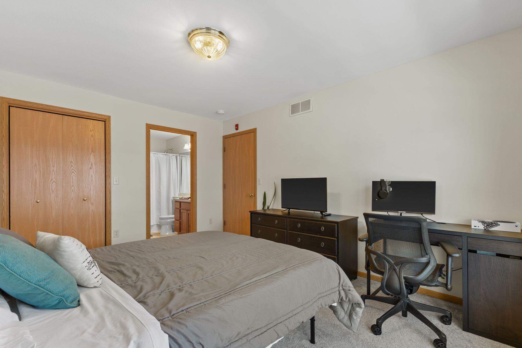 1513 92nd Street, Unit 47 Sturtevant, WI 53177 - Photo 17 of 34 Second Bedroom