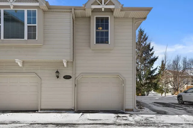 $215,000 | 1513 92nd Street, Unit 47, Sturtevant, WI 53177