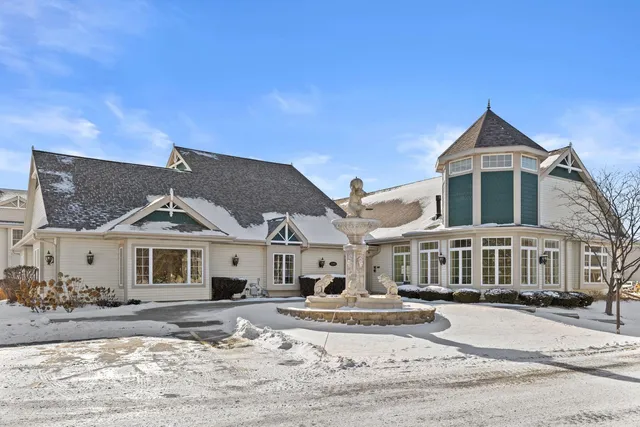 $215,000 | 1513 92nd Street, Unit 47, Sturtevant, WI 53177