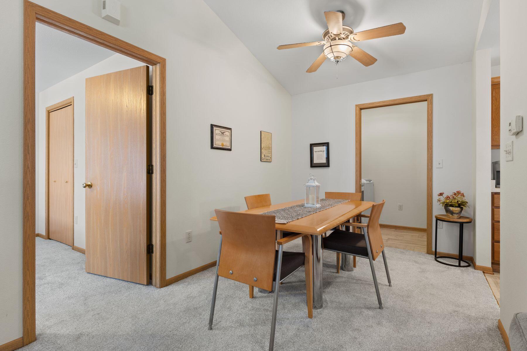1513 92nd Street, Unit 47 Sturtevant, WI 53177 - Photo 10 of 34 Dining Area