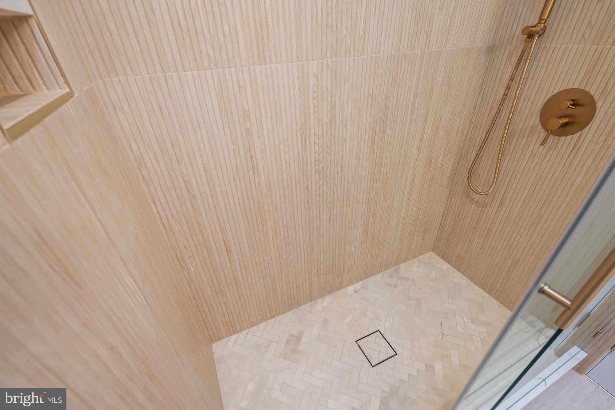 1652 Wainwright Drive Reston, VA 20190 - Photo 24 of 54 Primary Bath Shower