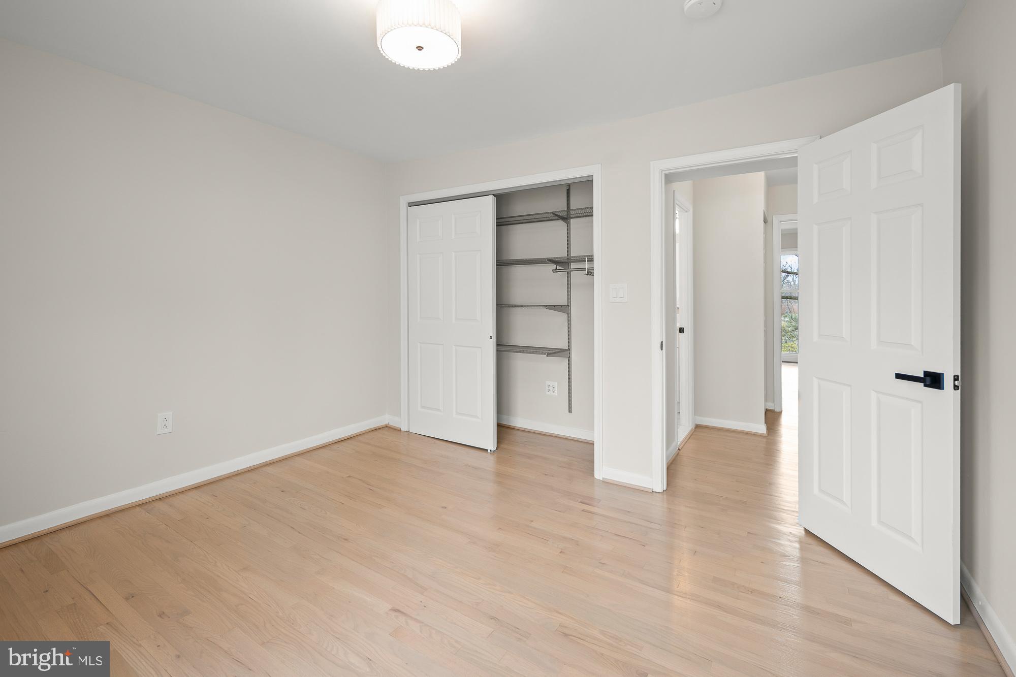 1652 Wainwright Drive Reston, VA 20190 - Photo 28 of 54 Bedroom #3