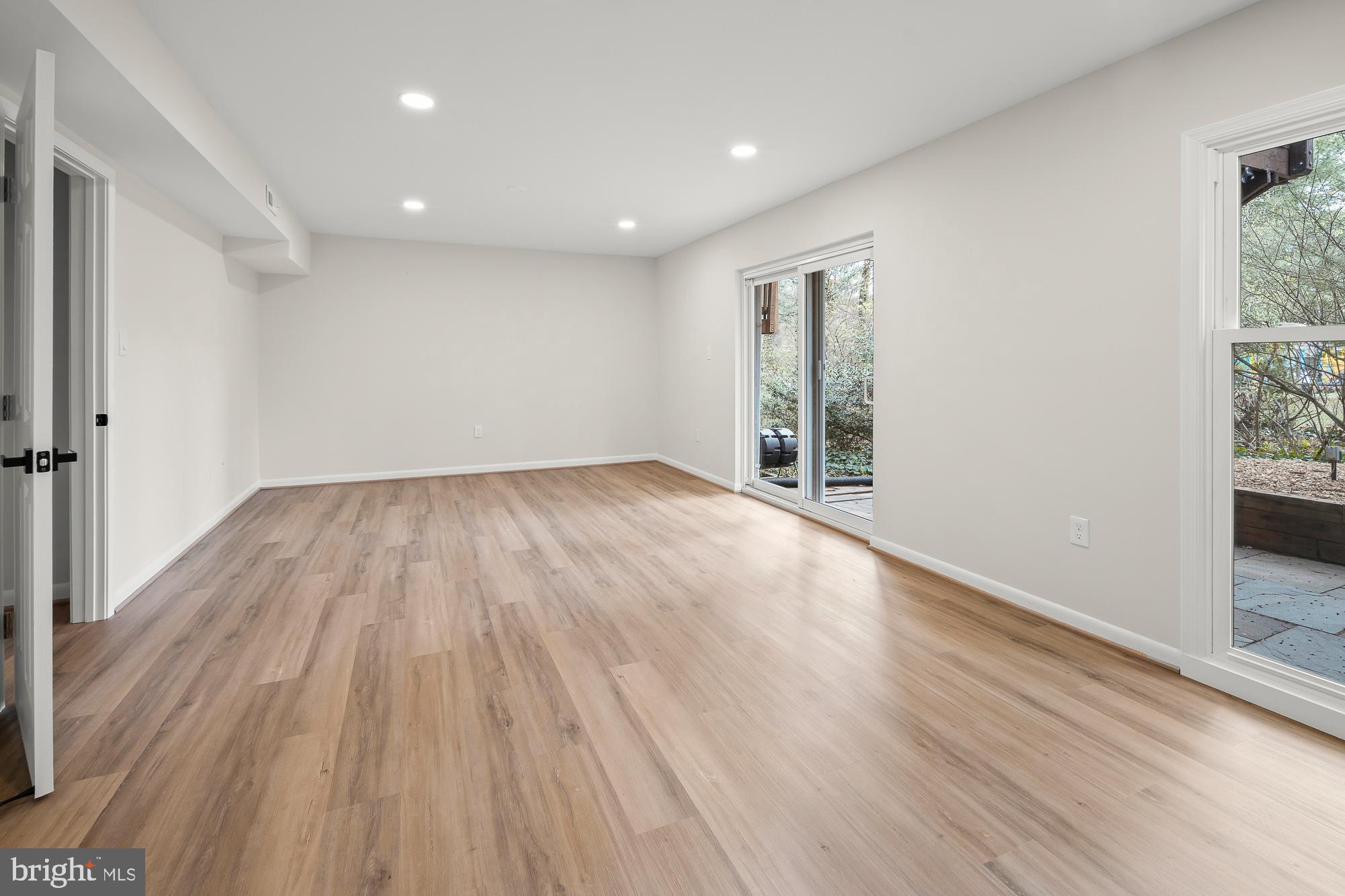 1652 Wainwright Drive Reston, VA 20190 - Photo 30 of 54 Bedroom #4