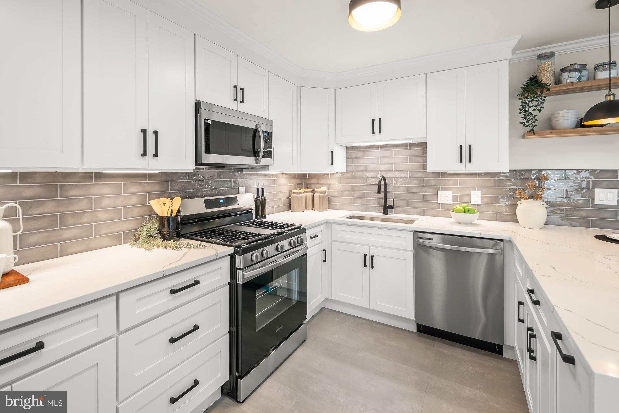 1652 Wainwright Drive Reston, VA 20190 - Photo 3 of 54 New Cabinetry