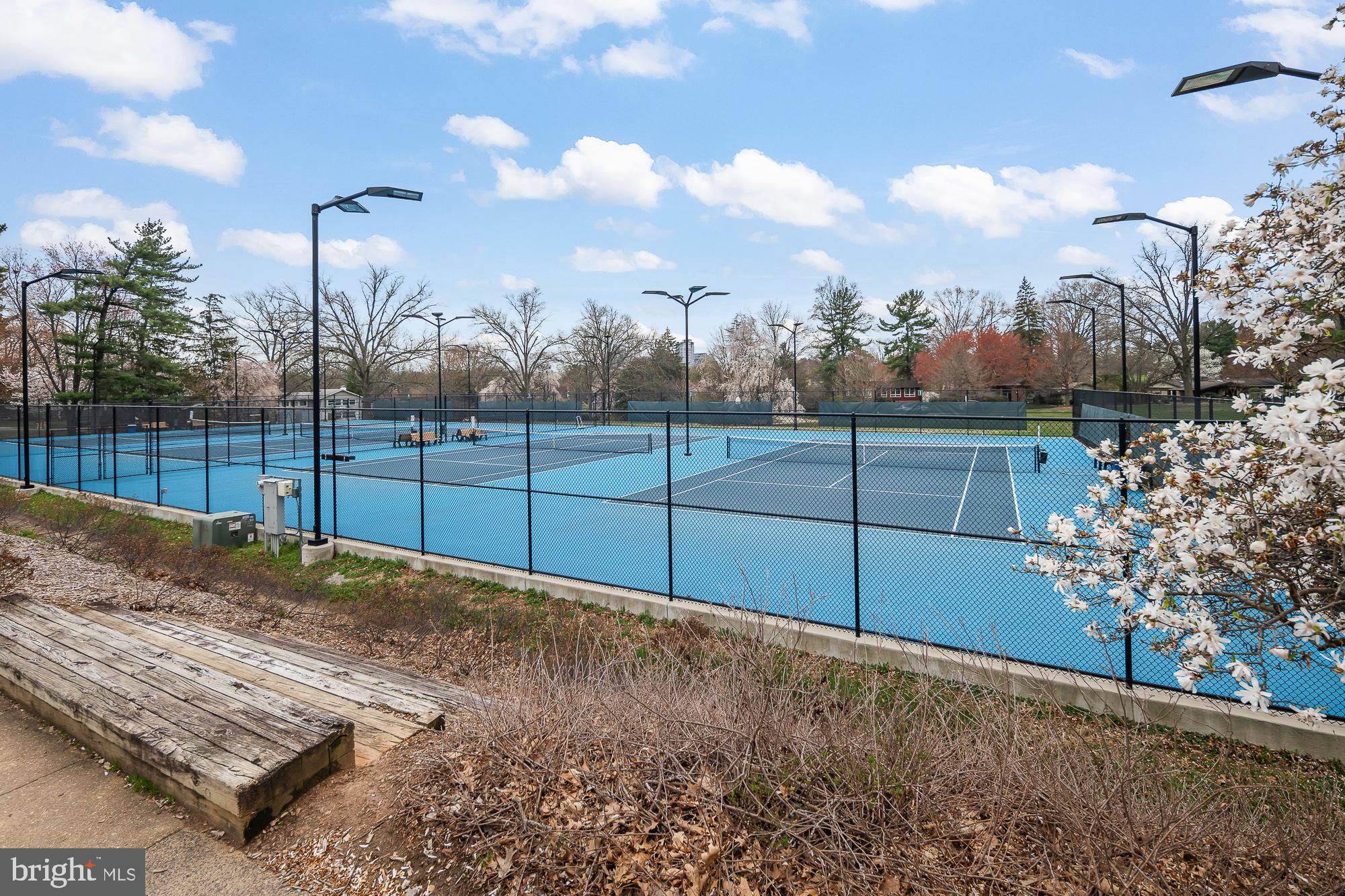 1652 Wainwright Drive Reston, VA 20190 - Photo 44 of 54 Hook Road Tennis Courts: about 0.8 mile away