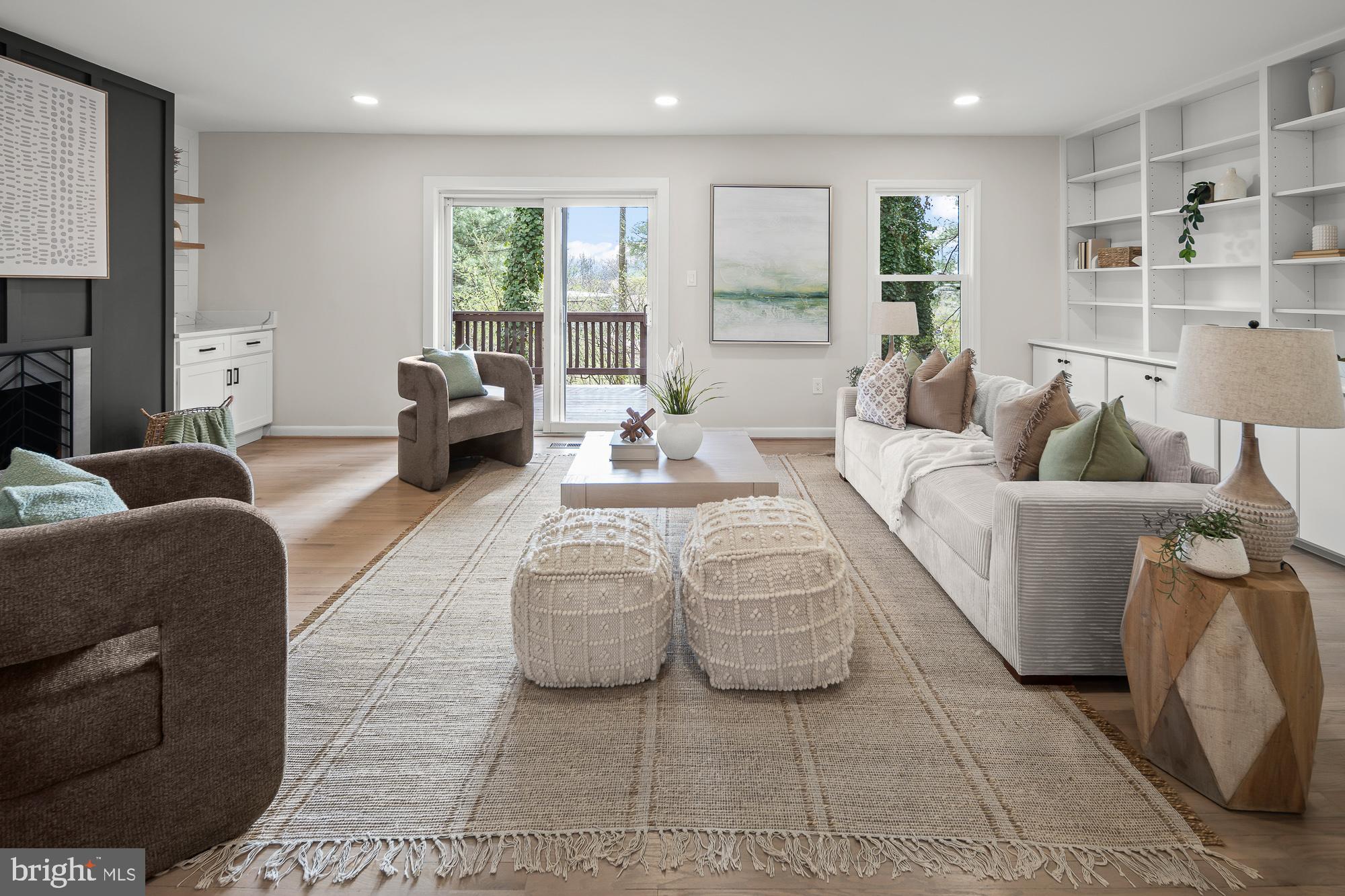 1652 Wainwright Drive Reston, VA 20190 - Photo 9 of 54 Family Room