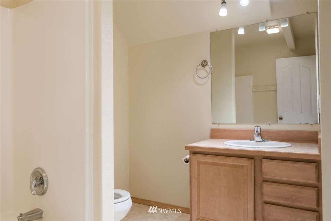538 Young Road Northeast Moses Lake, WA 98837 - Photo 35 of 38 Gallery Image 35