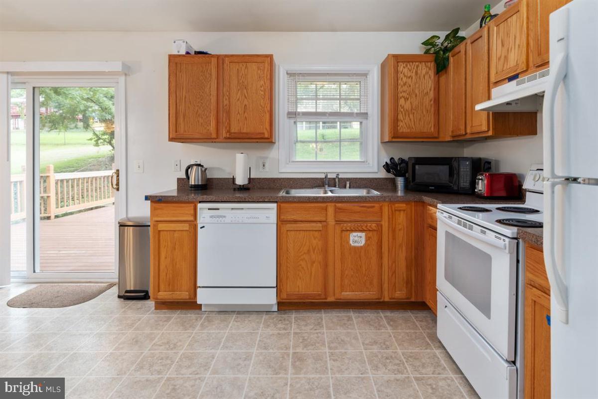 11 Mountain Road Linthicum, MD 21090 - Photo 10 of 23 Gallery Image 10