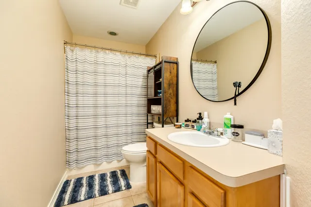 $1,800 | 7907 Masters, Manvel, TX 77578