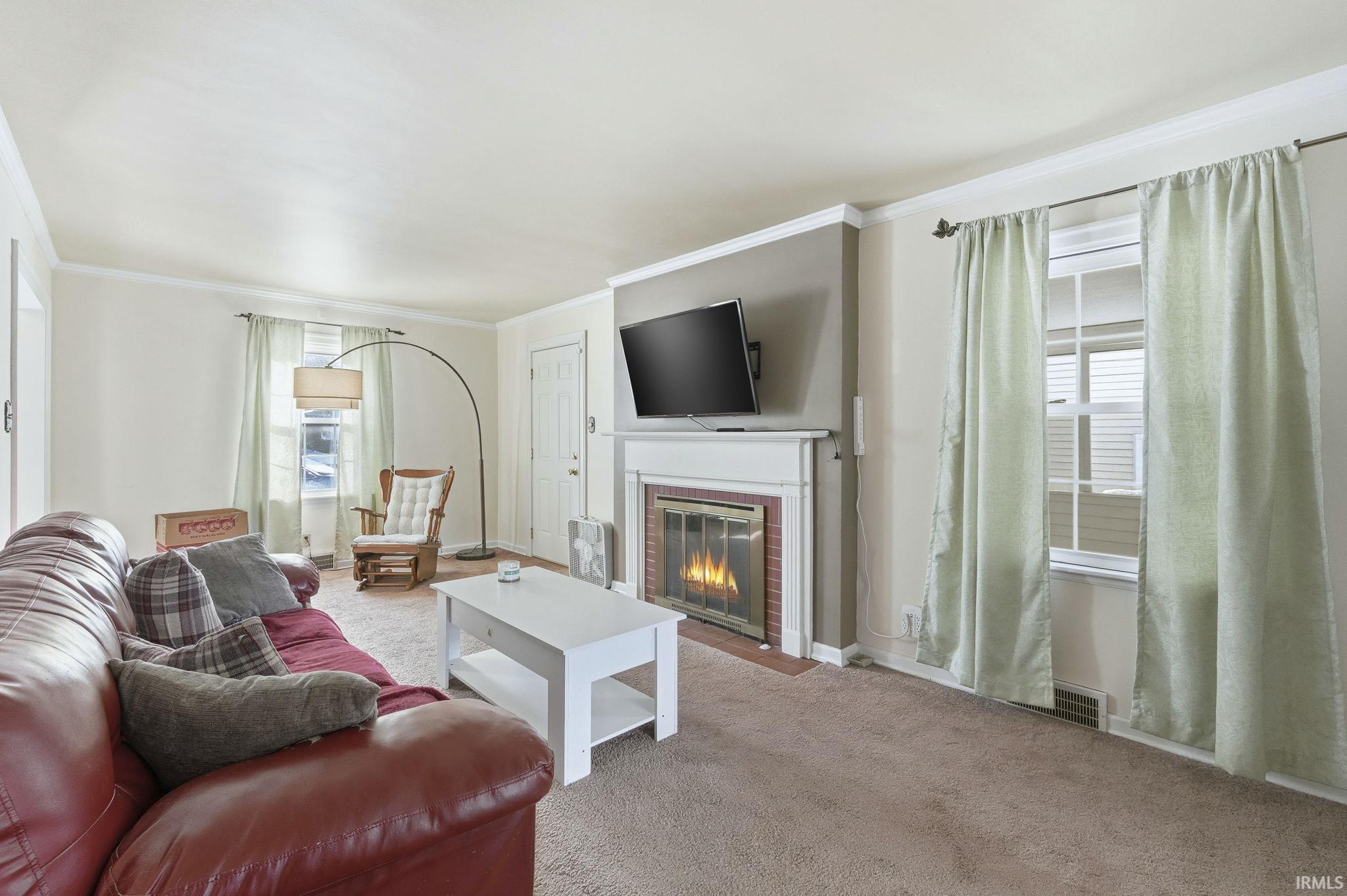 208 West Fleming Avenue Fort Wayne, IN 46807 - Photo 5 of 31