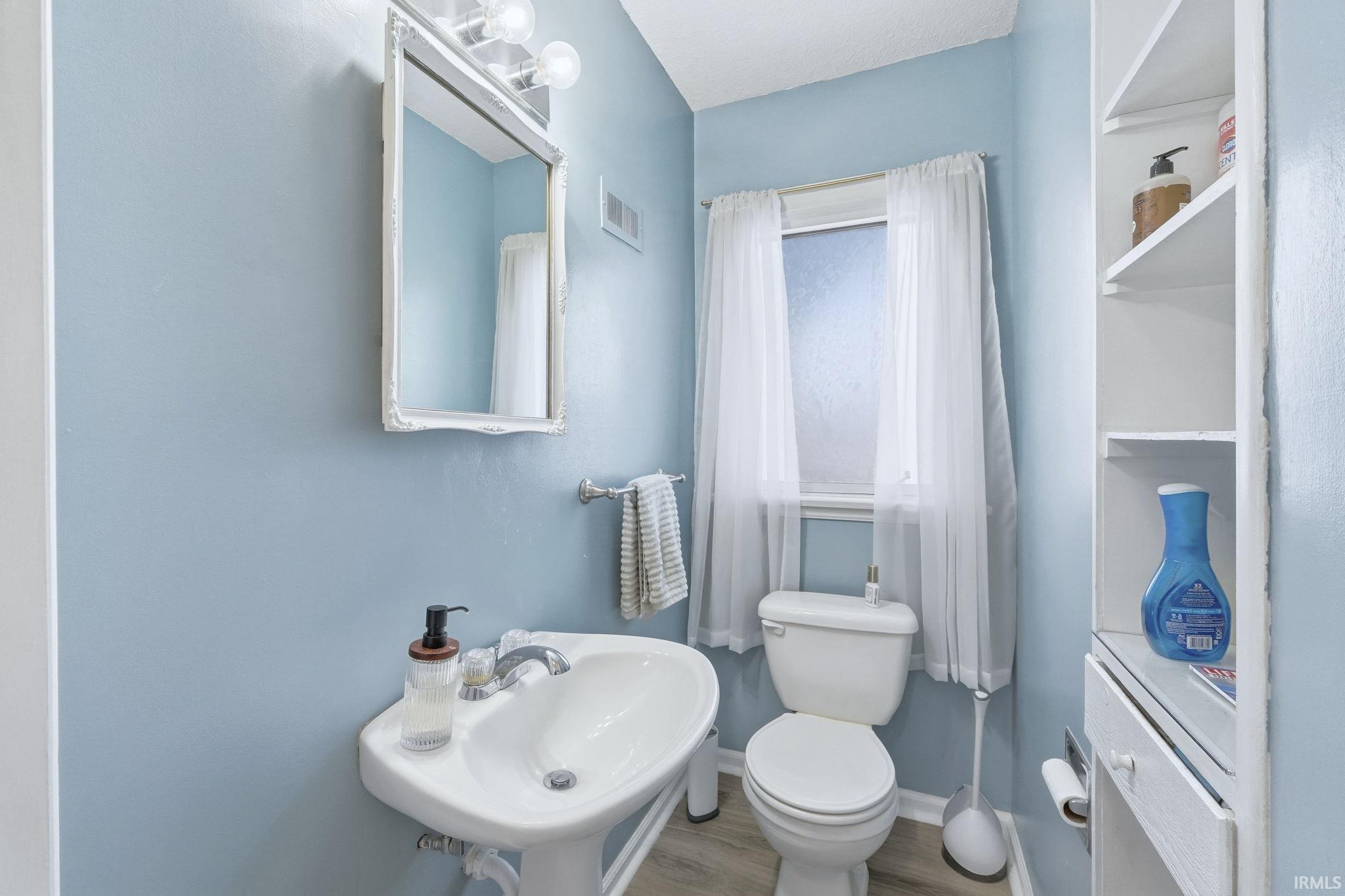 208 West Fleming Avenue Fort Wayne, IN 46807 - Photo 8 of 31