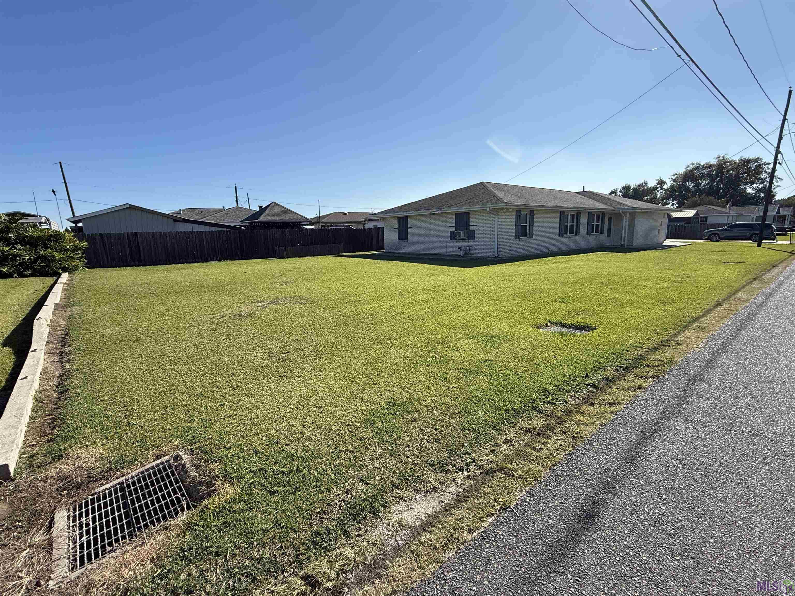 291 New Haven Street Raceland, LA 70394 - Photo 2 of 15