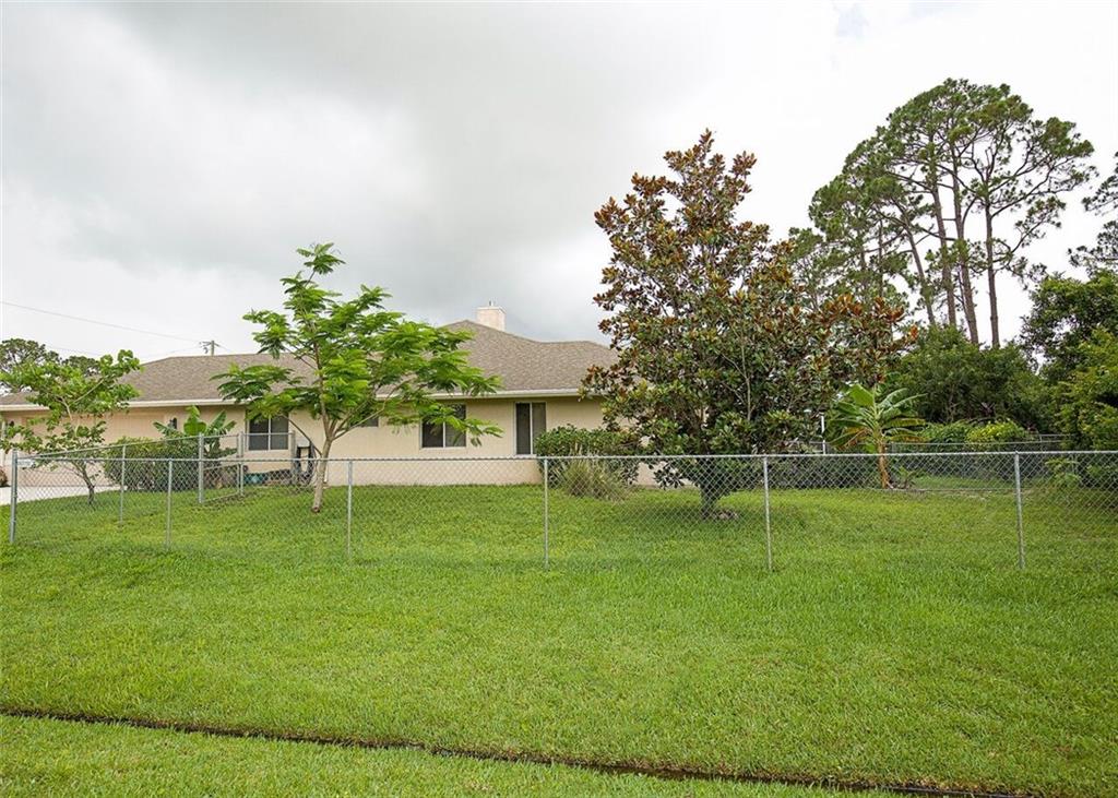 601 Southwest Jada Road Port St. Lucie, FL 34953 - Photo 3 of 16 Gallery Image 3