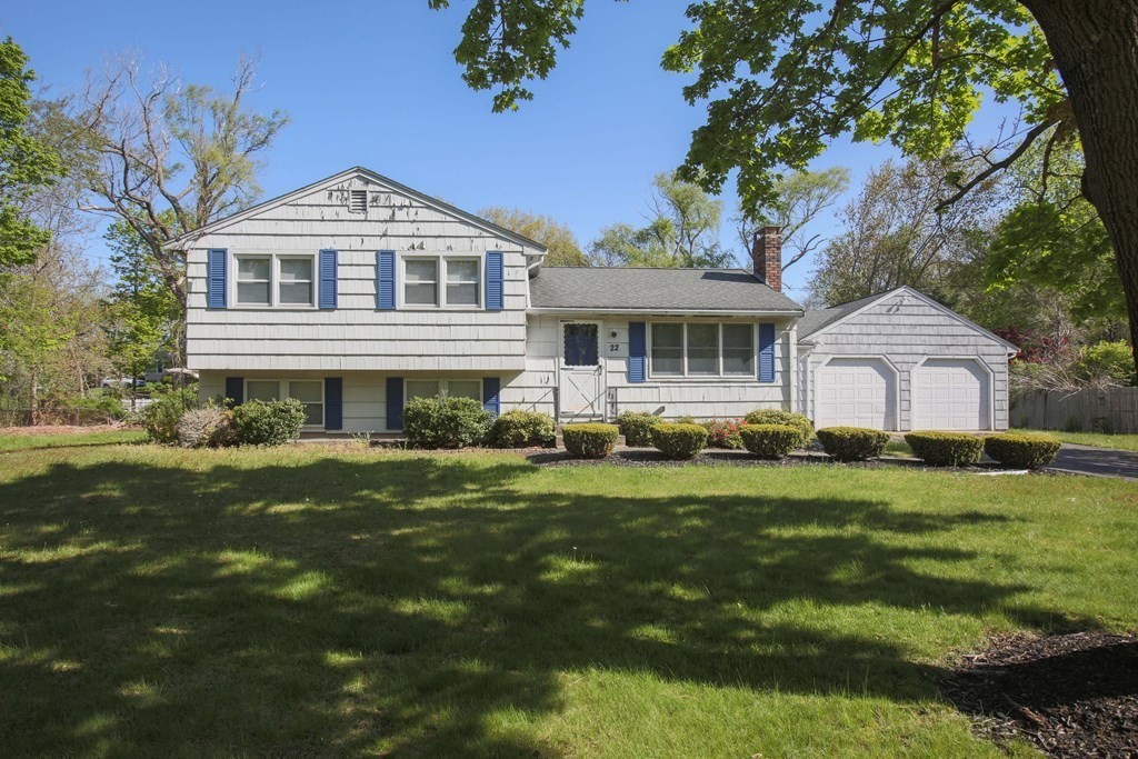 22 Dillingham Way Hanover, MA 02339 - Photo 1 of 22 Gallery Image 1