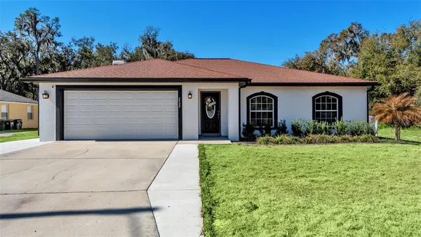 $415,000 | 2908 Blackwater Oaks Drive, Mulberry, FL 33860