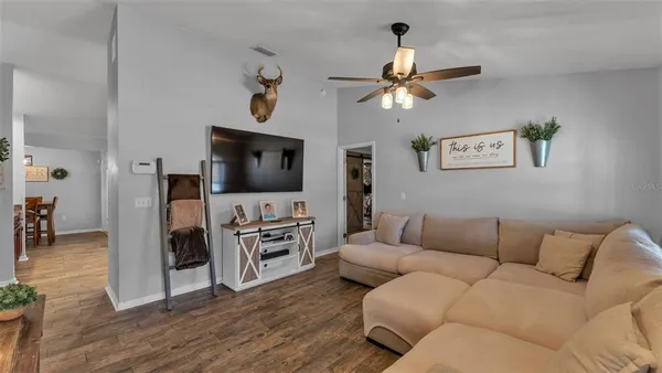 $415,000 | 2908 Blackwater Oaks Drive, Mulberry, FL 33860