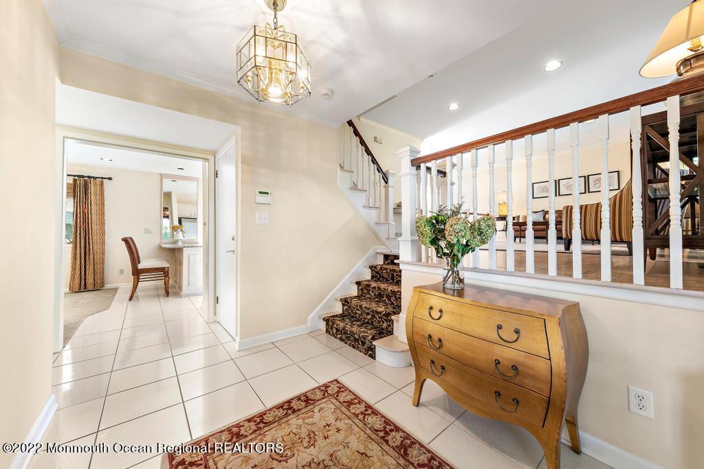 78 Fairview Road Clark, NJ 07066 - Photo 5 of 30 78Fairview-7