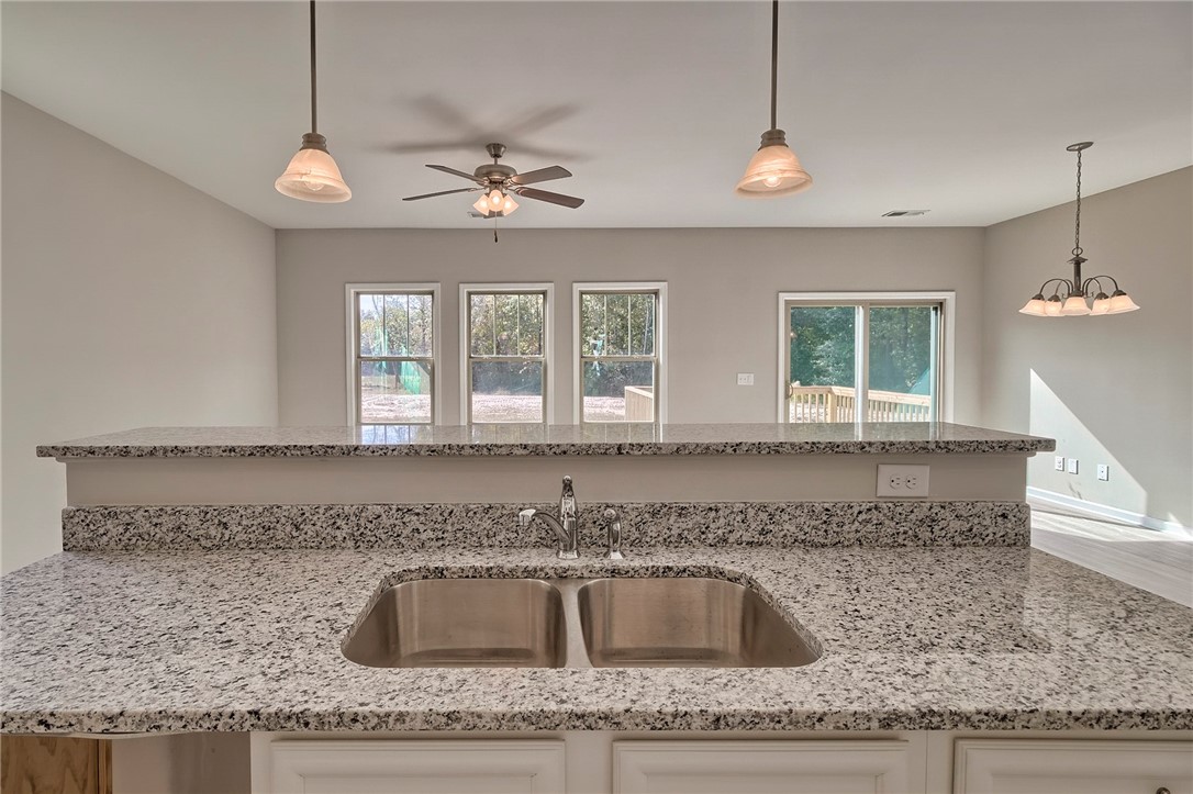 301 Balsa Way Seneca, SC 29678 - Photo 12 of 27 Gallery Image 12