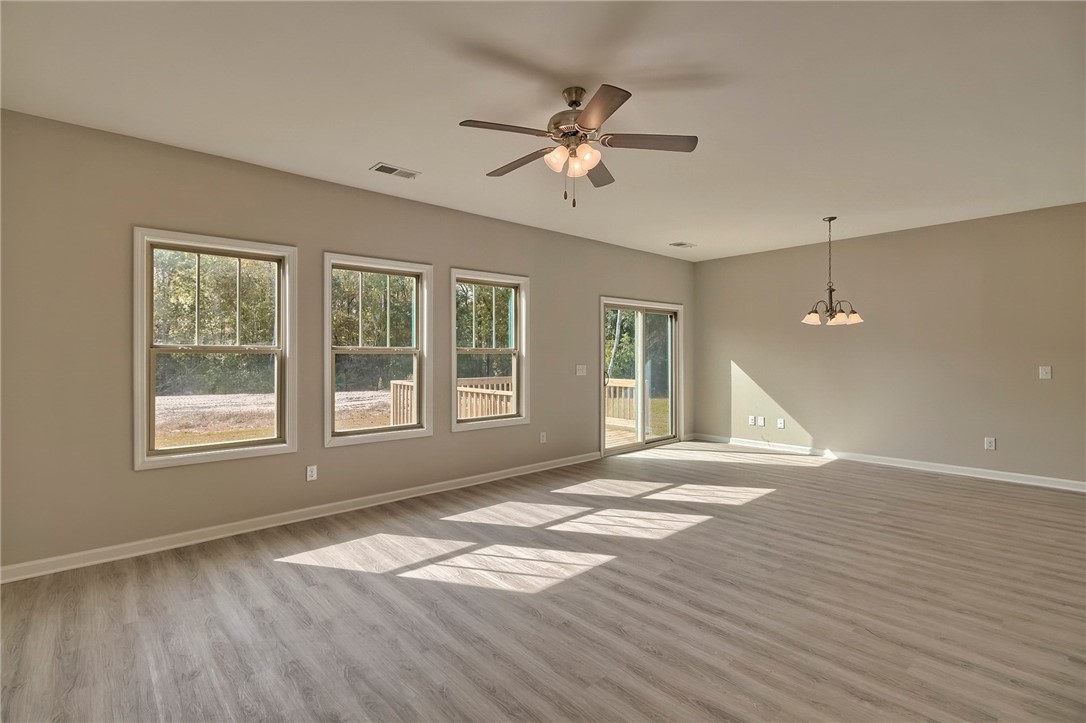 301 Balsa Way Seneca, SC 29678 - Photo 14 of 27 Gallery Image 14