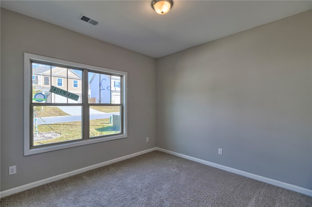 301 Balsa Way Seneca, SC 29678 - Photo 4 of 27 Gallery Image 4