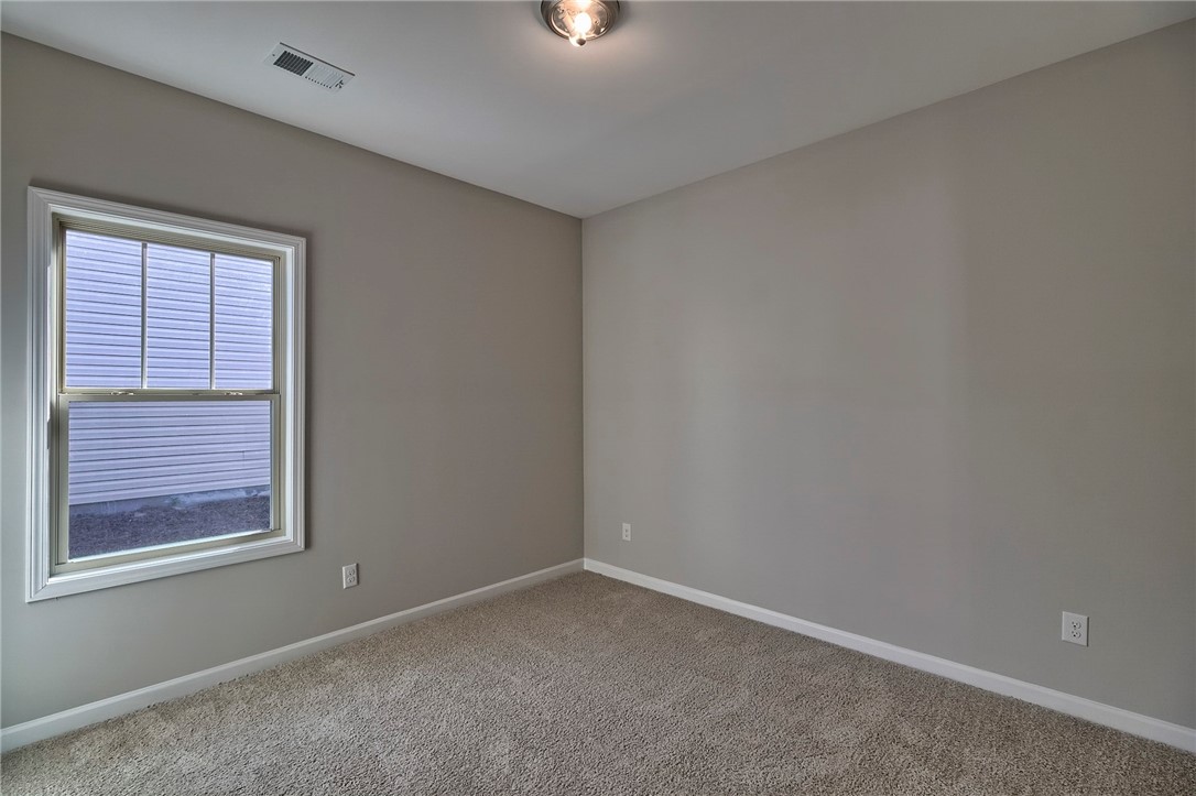 301 Balsa Way Seneca, SC 29678 - Photo 7 of 27 Gallery Image 7