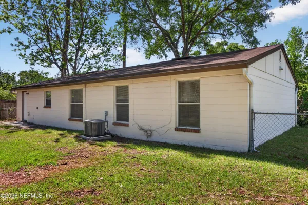 $1,625 | 1675 Mary Beth Drive, Middleburg, FL 32068