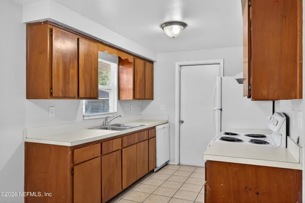 $1,625 | 1675 Mary Beth Drive, Middleburg, FL 32068