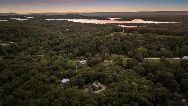 $1,020,000 | 8710 Hidden Branches Road, Harrison, TN 37341