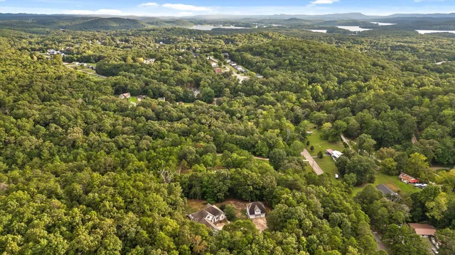 $1,020,000 | 8710 Hidden Branches Road, Harrison, TN 37341