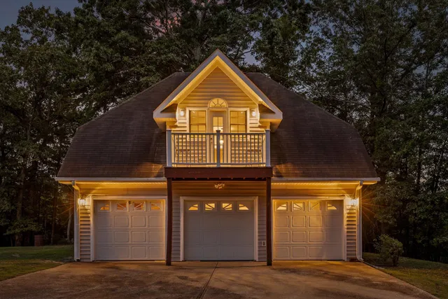 $1,020,000 | 8710 Hidden Branches Road, Harrison, TN 37341