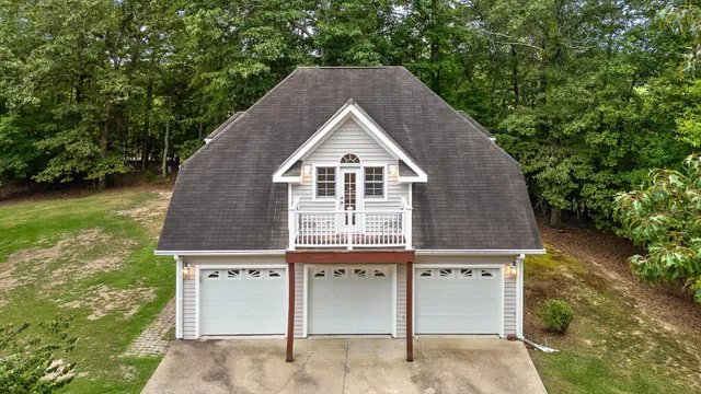 $1,020,000 | 8710 Hidden Branches Road, Harrison, TN 37341