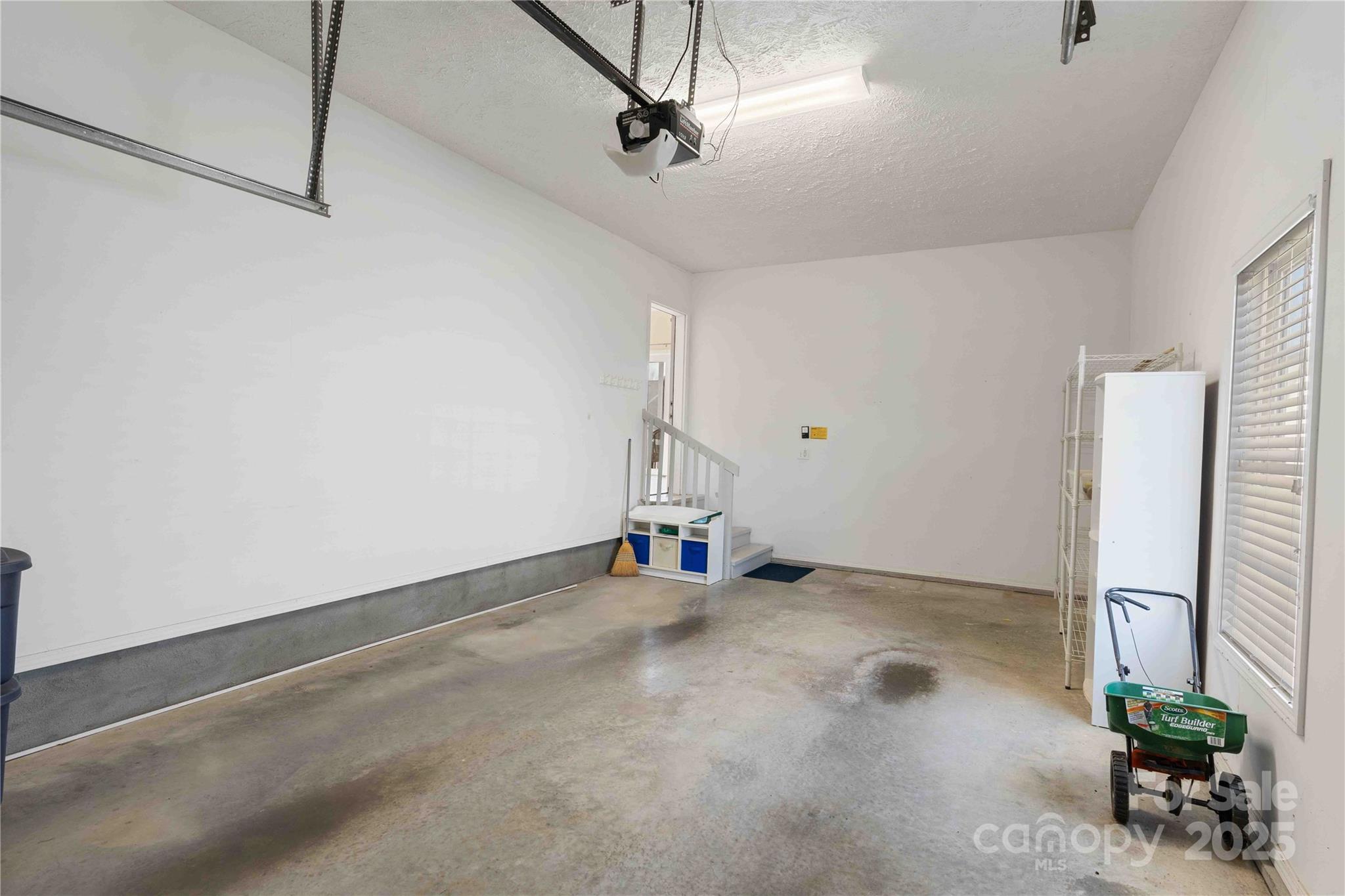 357 Beechnut Drive Hendersonville, NC 28739 - Photo 17 of 39