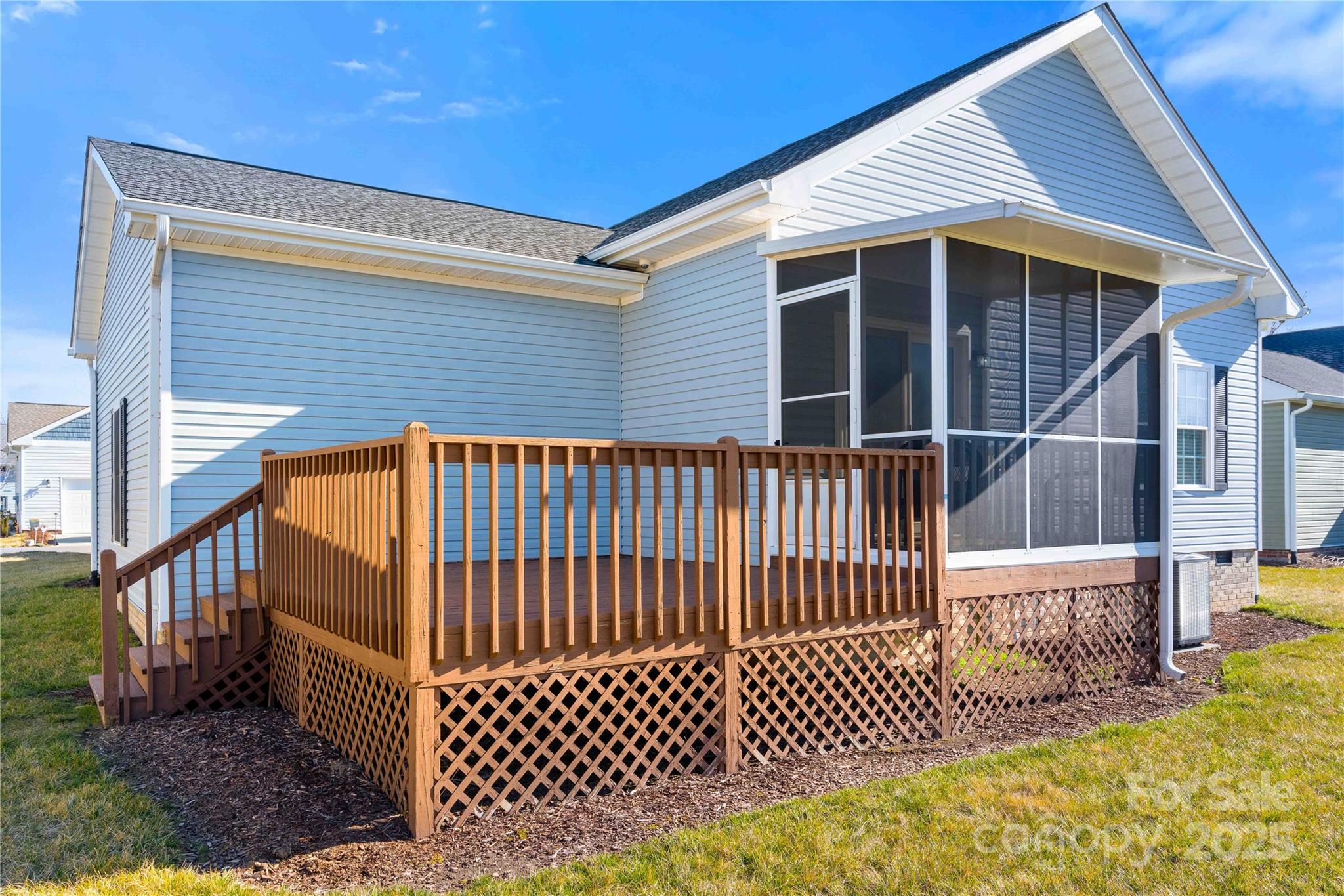 357 Beechnut Drive Hendersonville, NC 28739 - Photo 6 of 39