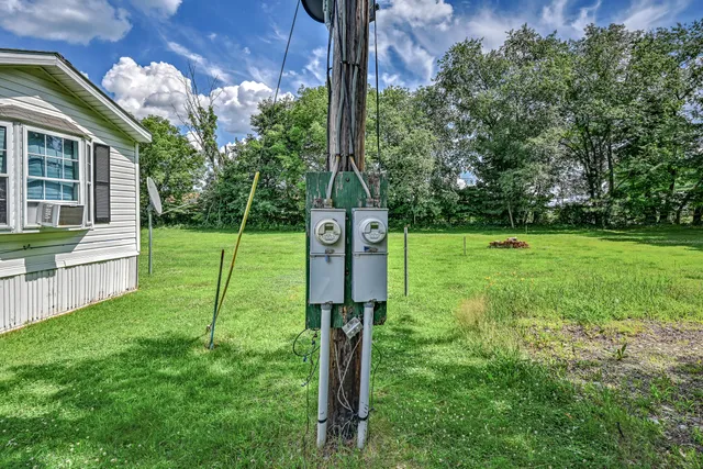 $189,750 | 179 Maple Avenue, Farmington, ME 04938