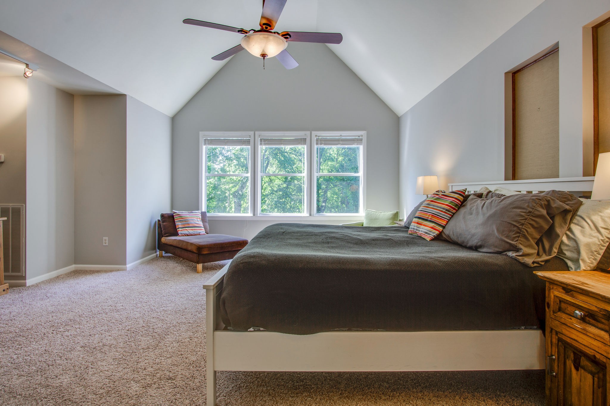 1111 Rip Steele Road Columbia, TN 38401 - Photo 29 of 50 a bedroom with a bed and a window
