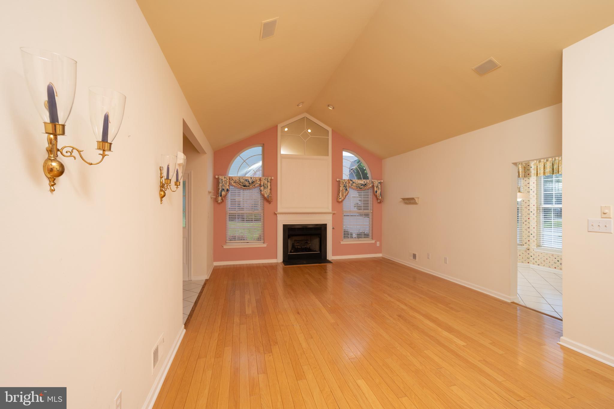 119 Bellflower Road Langhorne, PA 19047 - Photo 6 of 40