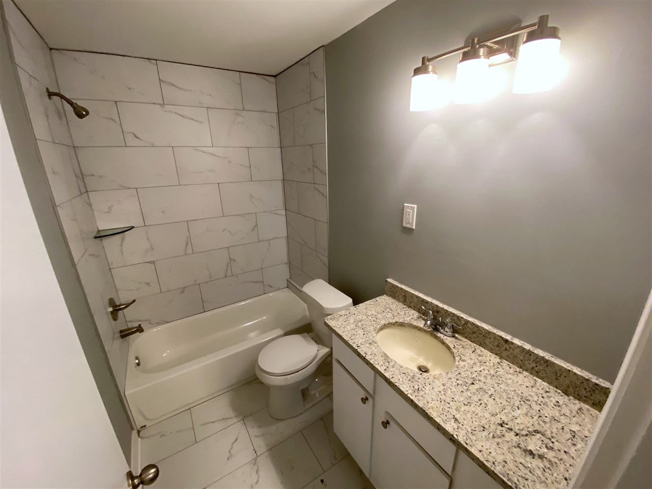 335 South White Station Road Memphis, TN 38117 - Photo 11 of 20