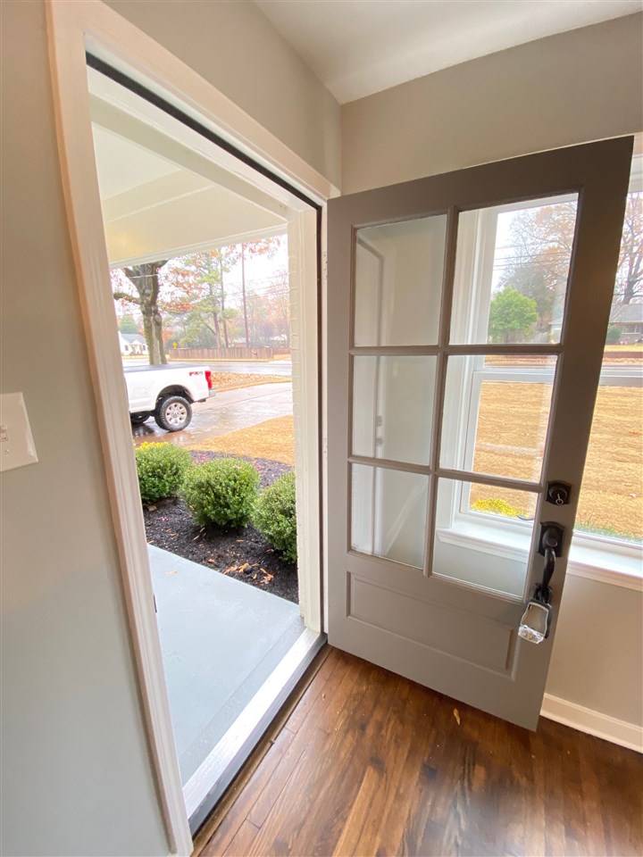 335 South White Station Road Memphis, TN 38117 - Photo 8 of 20
