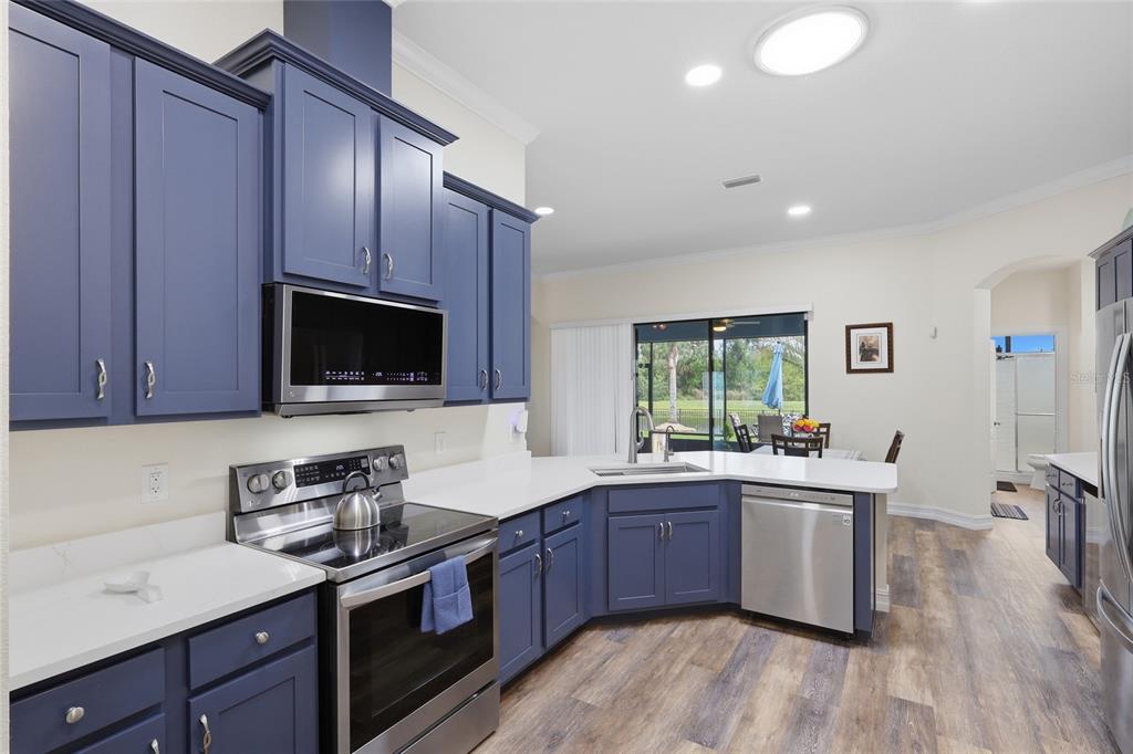 326 Star Shell Drive Apollo Beach, FL 33572 - Photo 12 of 45