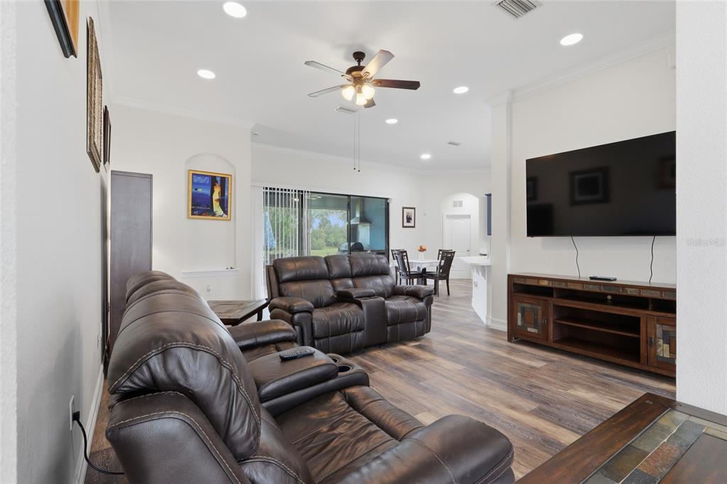 326 Star Shell Drive Apollo Beach, FL 33572 - Photo 8 of 45