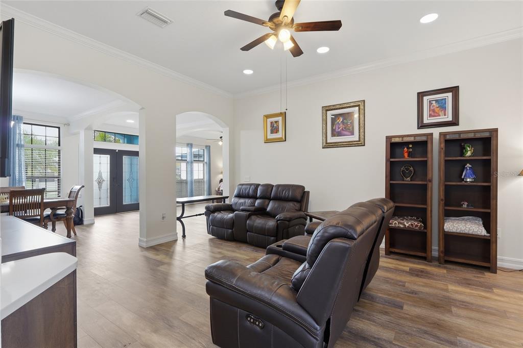 326 Star Shell Drive Apollo Beach, FL 33572 - Photo 9 of 45