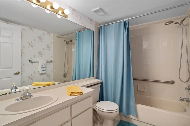 $214,900 | 2231 Utopian Drive East, Unit 217, Clearwater, FL 33763