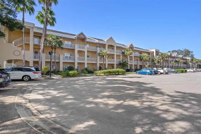 $214,900 | 2231 Utopian Drive East, Unit 217, Clearwater, FL 33763