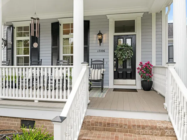 $824,000 | 17106 Hedgerow Park Road, Charlotte, NC 28277