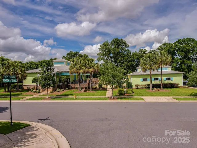 $824,000 | 17106 Hedgerow Park Road, Charlotte, NC 28277