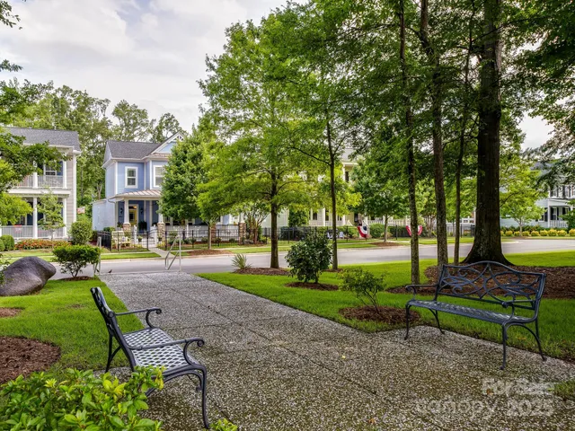 $824,000 | 17106 Hedgerow Park Road, Charlotte, NC 28277