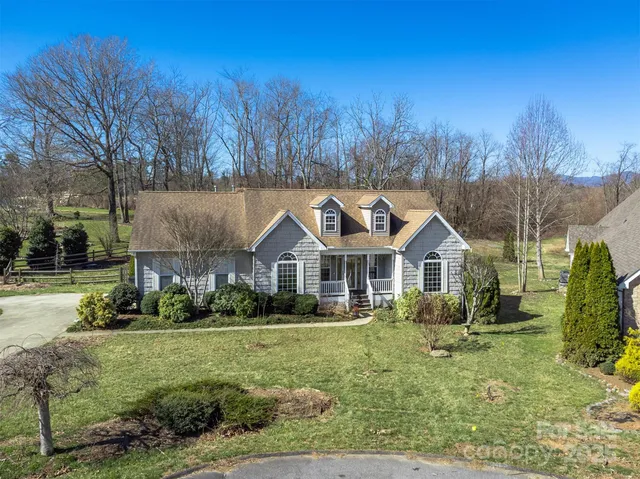 $455,000 | 415 Kingfisher Lane, Mills River, NC 28759
