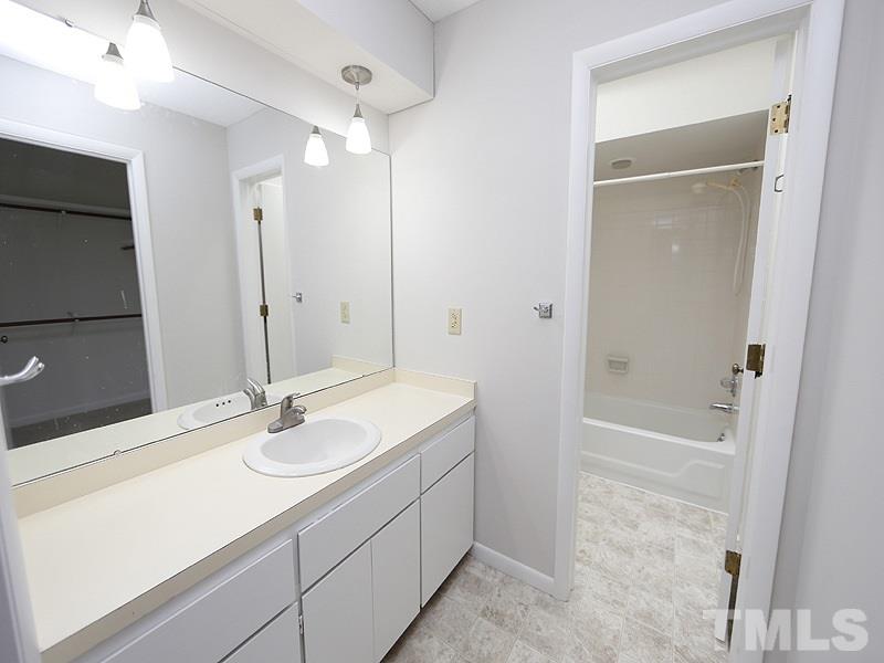 64 Stoneridge Road Durham, NC 27705 - Photo 19 of 25