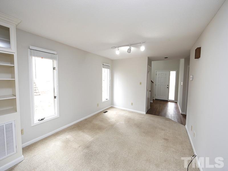64 Stoneridge Road Durham, NC 27705 - Photo 7 of 25