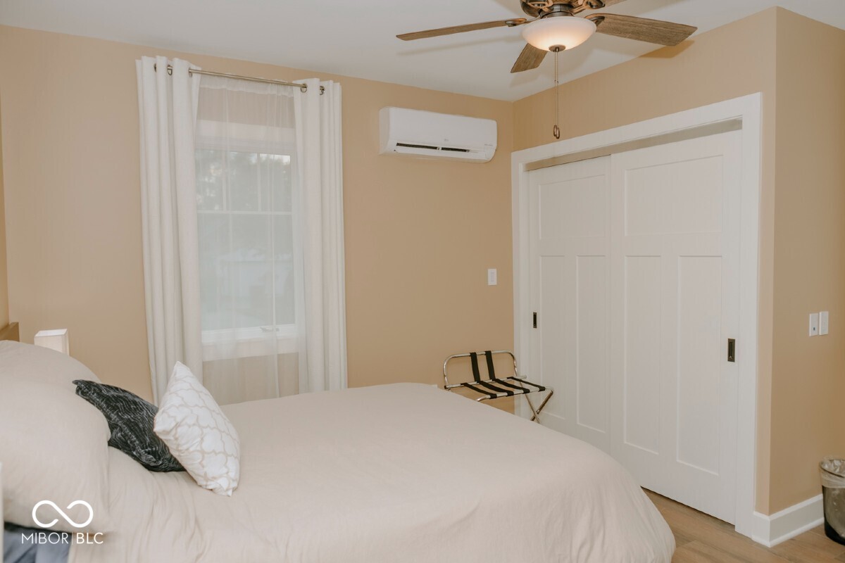 606-608 North Emerson Avenue Indianapolis, IN 46219 - Photo 23 of 88